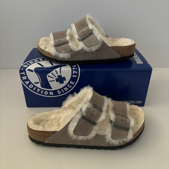 Birkenstock Shoes - Birkenstock Arizona Shearling Sandals Stone Coin EUR 37 (Fits US 6.5 to 7)